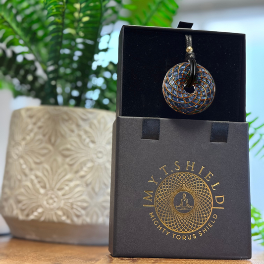 My.T Lapis Lazuli Pendant – Wisdom, Truth