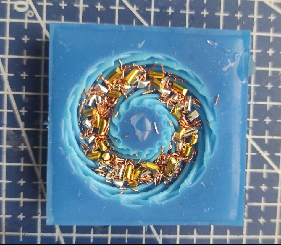 My.T Elite Shungite C60 Pendant – EMF Shielding & Energetic Grounding