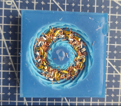 My.T Elite Shungite C60 Pendant – EMF Shielding & Energetic Grounding