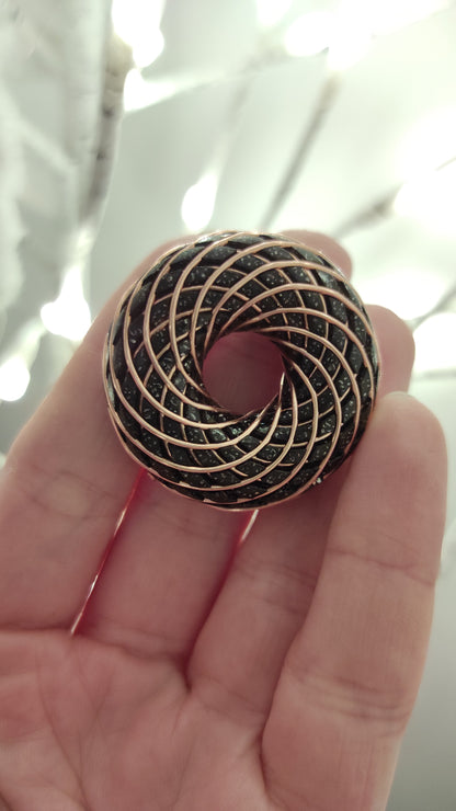 My.T Elite Shungite C60 Pendant – EMF Shielding & Energetic Grounding